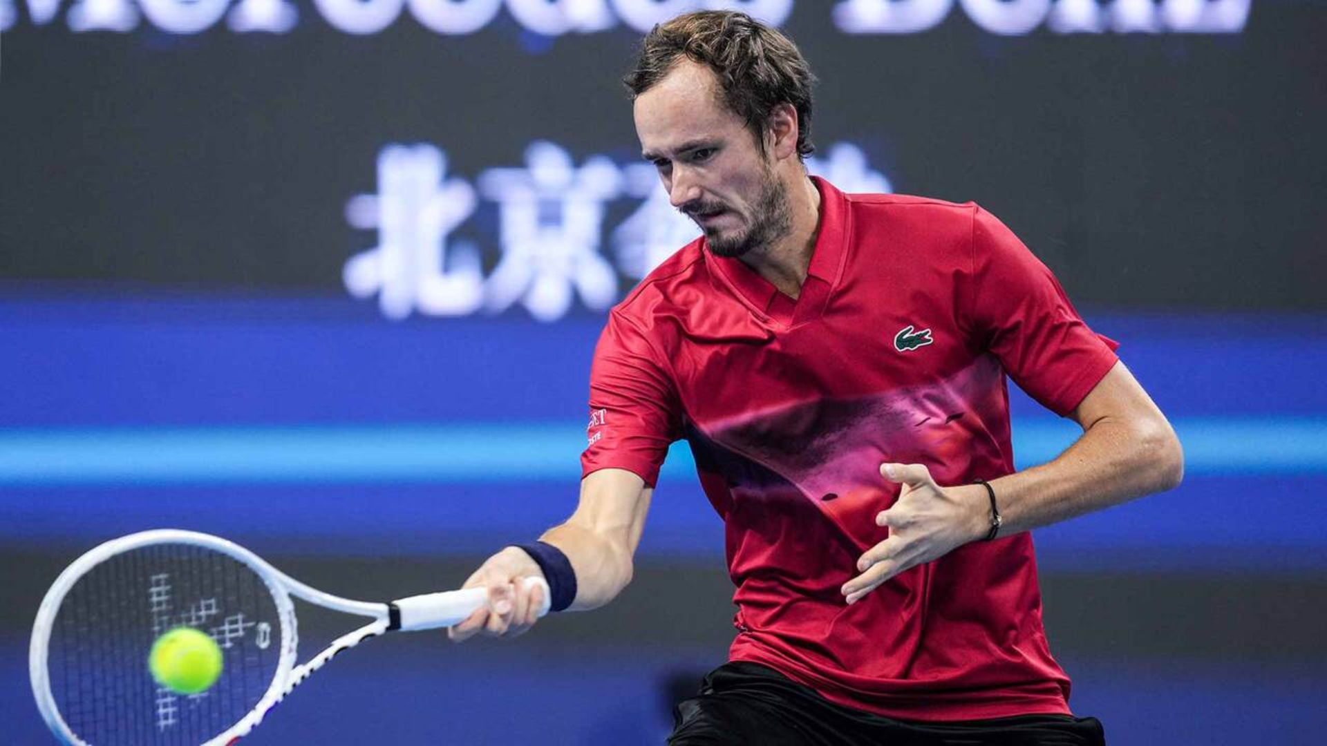 西班牙网球队轻取日本网球队,梅德韦杰夫打破历史纪录的简单介绍 西班牙网球队轻取日本网球队,梅德韦杰夫打破历史纪录的简单介绍