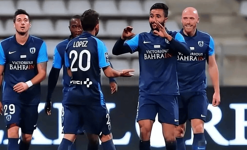 勒阿弗尔战胜斯特拉斯堡，升高积分排名